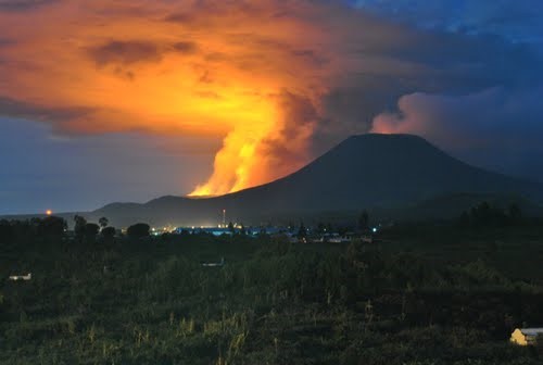 4 Days DRC Safari - Virunga, Lake Kivu & Volcanoes